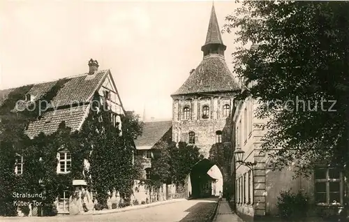 AK / Ansichtskarte Stralsund Mecklenburg Vorpommern Kueter Tor  Kat. Stralsund