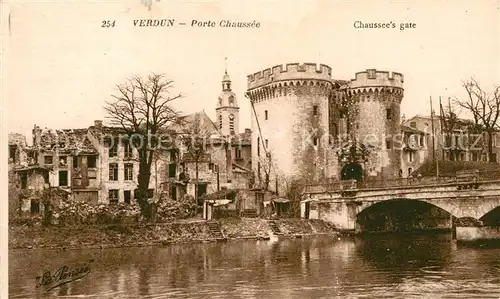 AK / Ansichtskarte Verdun Meuse Porte Chaussee  Kat. Verdun