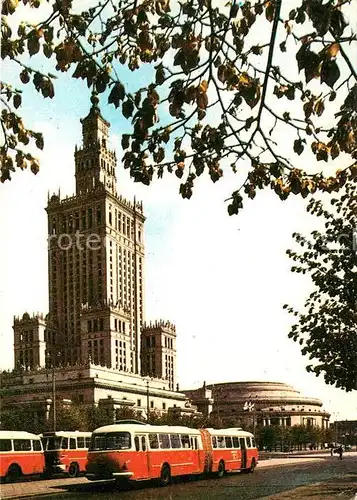 AK / Ansichtskarte Warszawa Palac Kultury i Nauki Kulturpalast Bus Kat. Warschau Polen