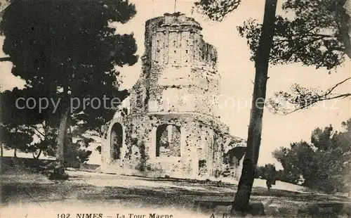 AK / Ansichtskarte Nimes La Tour Magne Kat. Nimes