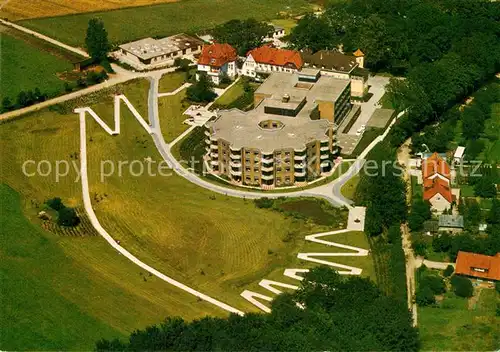 AK / Ansichtskarte Coppenbruegge Fliegeraufnahme Haus Lindenbrunn Kat. Coppenbruegge