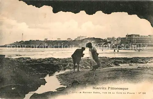 AK / Ansichtskarte Biarritz Pyrenees Atlantiques Strandszene Kat. Biarritz