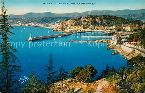 AK / Ansichtskarte Nice Alpes Maritimes Panorama Cote d Azur Entree du Port Kat. Nice