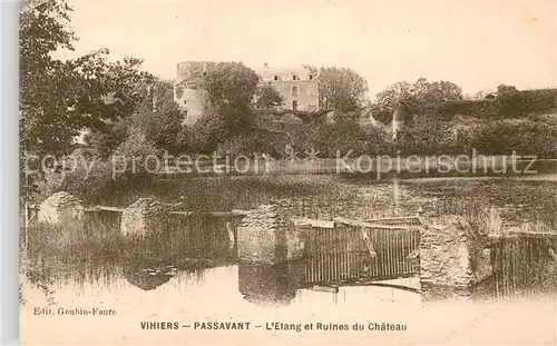 AK / Ansichtskarte Vihiers Passavant Etang Burgruine Kat. Vihiers