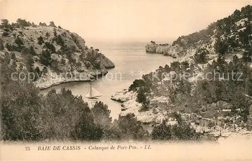 AK / Ansichtskarte Cassis Baie Calanque Port Pin Kat. Cassis