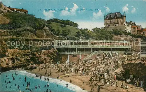 AK / Ansichtskarte Biarritz Pyrenees Atlantiques Le Port Vieux Plage Kat. Biarritz