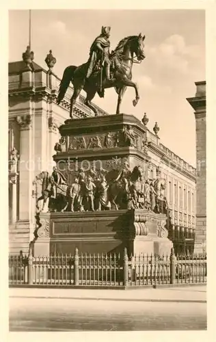 AK / Ansichtskarte Berlin Denkmal Friedrichs des Grossen Kat. Berlin