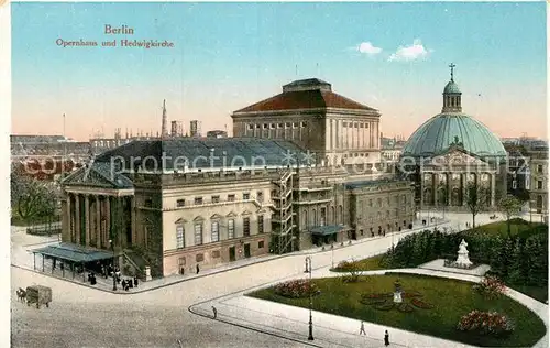 AK / Ansichtskarte Berlin Opernhaus und Hedwigskirche Kat. Berlin