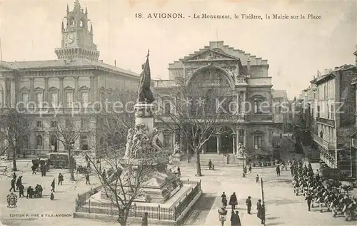 AK / Ansichtskarte Avignon Vaucluse Denkmal Theater Platz Mairie Kat. Avignon