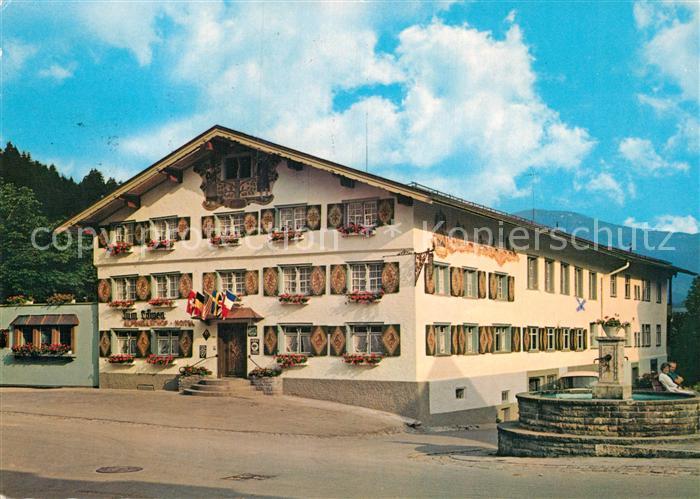 Ak Ansichtskarte Oberstaufen Alpengasthof Hotel Zum Loewen Brunnen