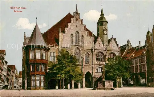 AK / Ansichtskarte Hildesheim Rathaus Kat. Hildesheim
