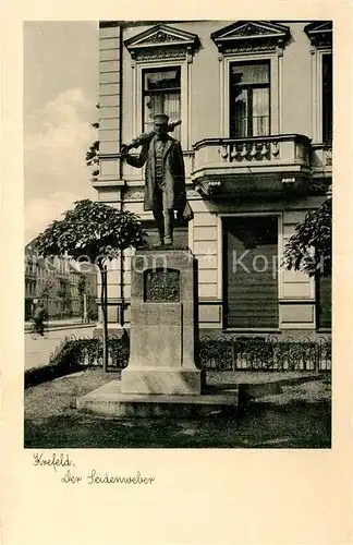 AK / Ansichtskarte Krefeld Seidenweber Statue Denkmal Kat. Krefeld