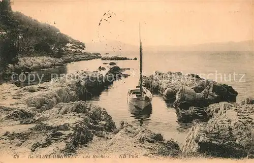 AK / Ansichtskarte Ile Saint Honorat Alpes Maritimes Les Rochers Segelboot