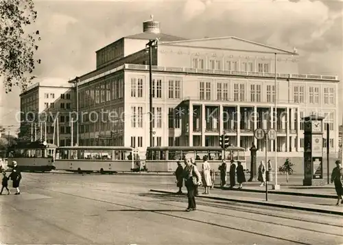 AK / Ansichtskarte Opergebaeude Leipzig Opernhaus Karl Marx Platz Kat. Gebaeude
