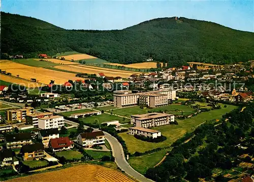 AK / Ansichtskarte Rinteln Kreiskrankenhaus Weserberge Klippenturm Fliegeraufnahme Kat. Rinteln