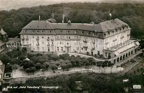 AK / Ansichtskarte Siebengebirge Fliegeraufnahme Hotel Petersberg Kat. Koenigswinter