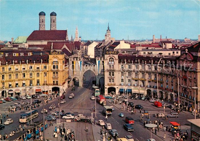 AK / Ansichtskarte Muenchen Stachus mit Karlstor