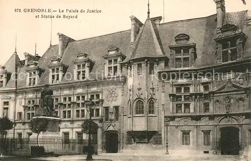 AK / Ansichtskarte Grenoble Palais Justice Statue de Bayard Kat. Grenoble