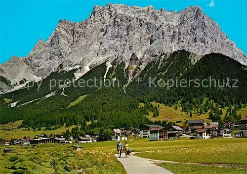 AK / Ansichtskarte Ehrwald Tirol mit Zugspitzmassiv