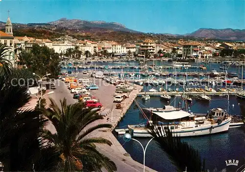 AK / Ansichtskarte Sanary sur Mer Une echappee sur le port et la ville baignes de soleil Kat. Sanary sur Mer