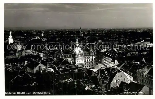 AK / Ansichtskarte Graz Steiermark Stadtpanorama bei Nacht Blick vom Schlossberg Kat. Graz