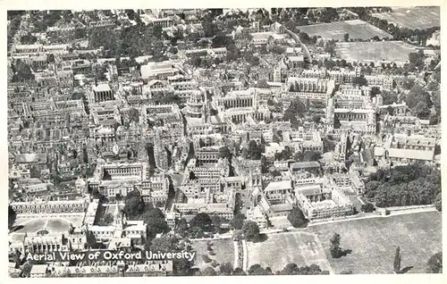 AK / Ansichtskarte Oxford Oxfordshire Aerial view of Oxford University Kat. Oxford