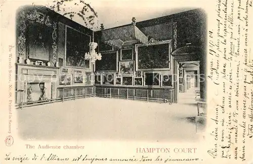 AK / Ansichtskarte Hampton Court The Audience Chamber Kat. Herefordshire County of