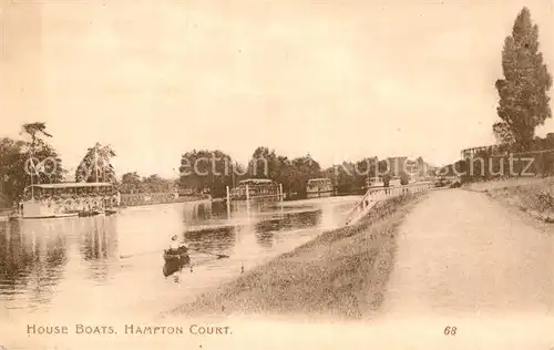 AK / Ansichtskarte Hampton Court House Boats Kat. Herefordshire County of