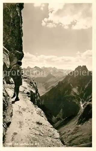 AK / Ansichtskarte Wandern Laufbacher Eck Allgaeuer Alpen  Kat. Berge