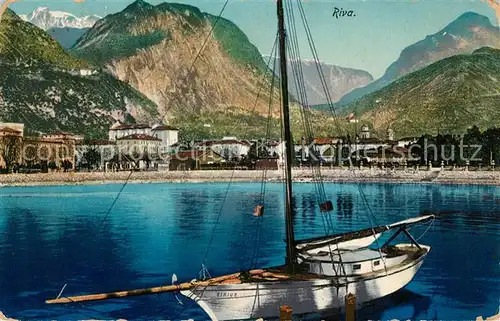 AK / Ansichtskarte Riva del Garda Panorama Segelyacht Kat. 