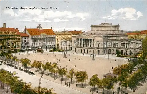 AK / Ansichtskarte Leipzig Augustusplatz Neues Theater Kat. Leipzig