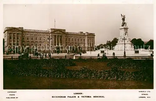 AK / Ansichtskarte London Buckingham Palace and Victoria Memorial Kat. City of London