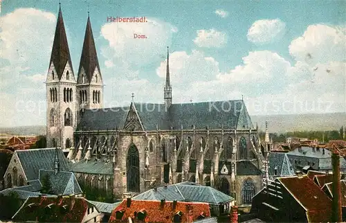 AK / Ansichtskarte Halberstadt Stadtbild mit Dom Kat. Halberstadt