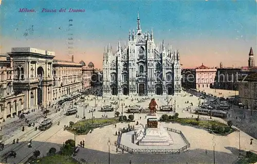 AK / Ansichtskarte Milano Piazza del Duomo Kat. Italien