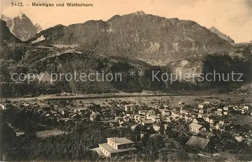AK / Ansichtskarte Meiringen BE Gesamtansicht mit Wetterhorn Berner Alpen Kat. Meiringen