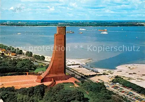 AK / Ansichtskarte Laboe Marine Ehrenmal und U995 Kat. Laboe