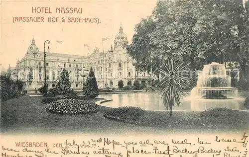 AK / Ansichtskarte Wiesbaden Hotel Nassau Nassauer Hof und Badehaus Teich Springbrunnen Kat. Wiesbaden