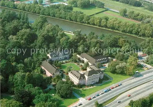 AK / Ansichtskarte Oberhausen Fliegeraufnahme Schloss Kat. Oberhausen