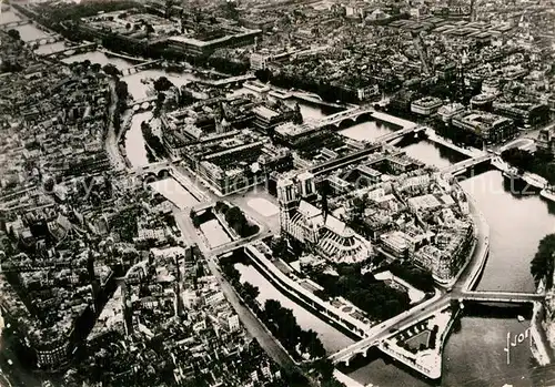 AK / Ansichtskarte Paris Fliegeraufnahme Ille de la Cite Kat. Paris