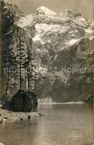 AK / Ansichtskarte Kandersteg BE Oschinensee Bluemlisalp Berner Alpen Kat. Kandersteg