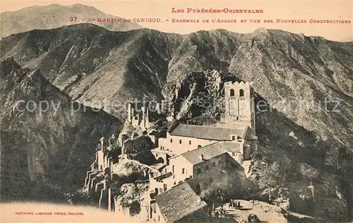 AK / Ansichtskarte Saint Martin du Canigou Abbaye Les Pyrenees Orientales Kat. Abbaye Saint Martin du Canigou