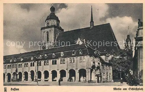 AK / Ansichtskarte Dessau Rosslau Schlossplatz Kat. Dessau Rosslau