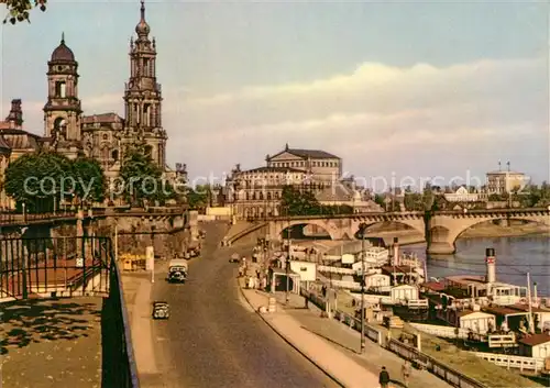 AK / Ansichtskarte Dresden Dampferanlegestelle Dimitroff Bruecke Probsteikirche Kat. Dresden Elbe