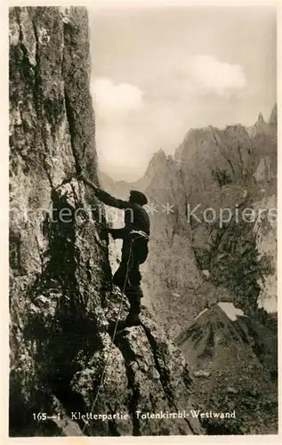 AK / Ansichtskarte Klettern Bergsteigen Totenkirchl Westwand  Kat. Bergsteigen