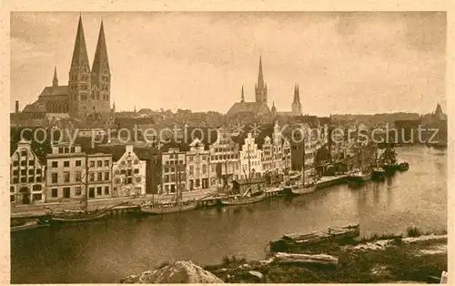 AK / Ansichtskarte Luebeck Hafenpartie mit Kirchen Kat. Luebeck