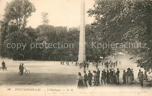 AK / Ansichtskarte Fontainebleau Seine et Marne Obelisque Kat. Fontainebleau