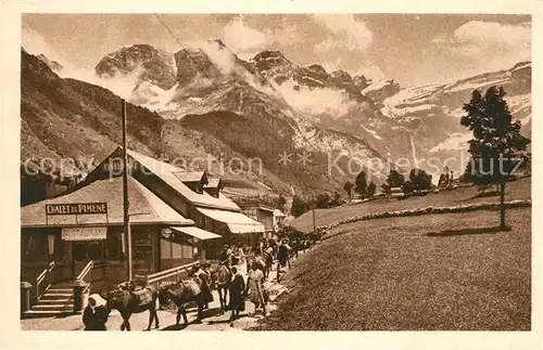 AK / Ansichtskarte Gavarnie Hautes Pyrenees Chalet Restaurant du Pimene et le Cirque Kat. Gavarnie