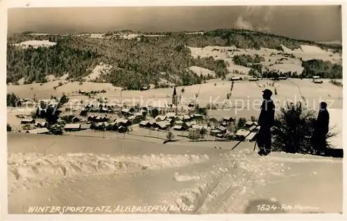 AK / Ansichtskarte Alberschwende Panorama Wintersportplatz Kat. Alberschwende