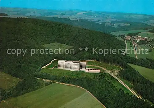 AK / Ansichtskarte St Wendel Bosenberg Kurklinik Fliegeraufnahme  Kat. Sankt Wendel