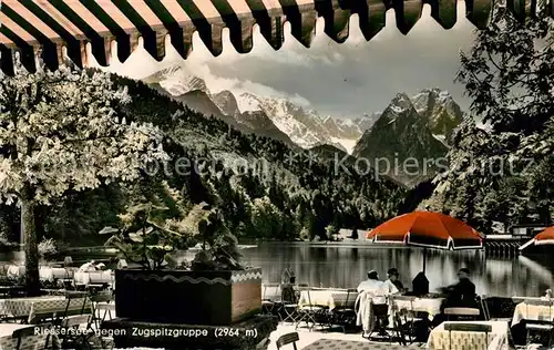 AK / Ansichtskarte Riessersee mit Zugspitzgruppe Kat. Garmisch Partenkirchen